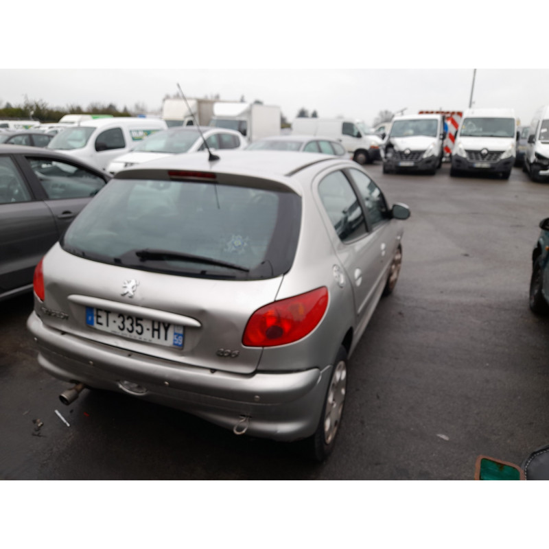 Essieu arriere PEUGEOT 206 Photo n°6