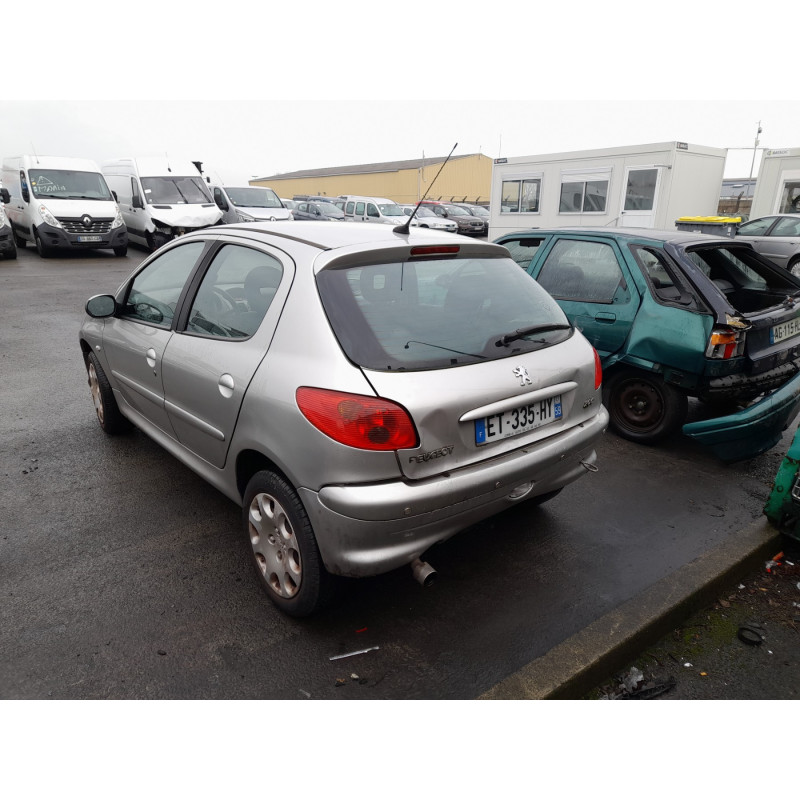 Essieu arriere PEUGEOT 206 Photo n°8
