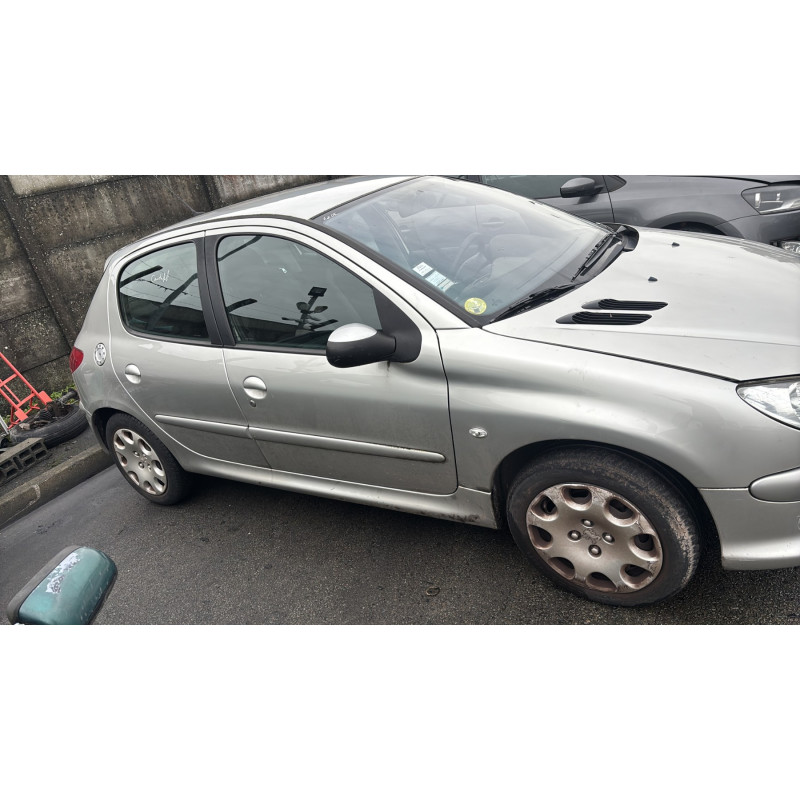 Essieu arriere PEUGEOT 206 Photo n°17