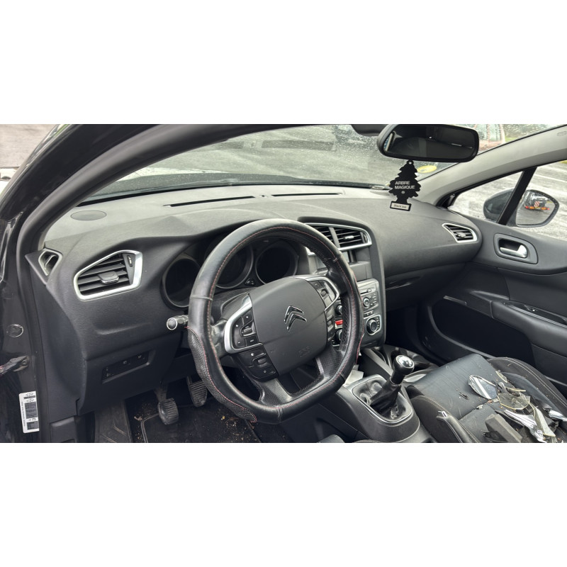 Pretensionneur de ceinture avant droit CITROEN C4 2 Photo n°17