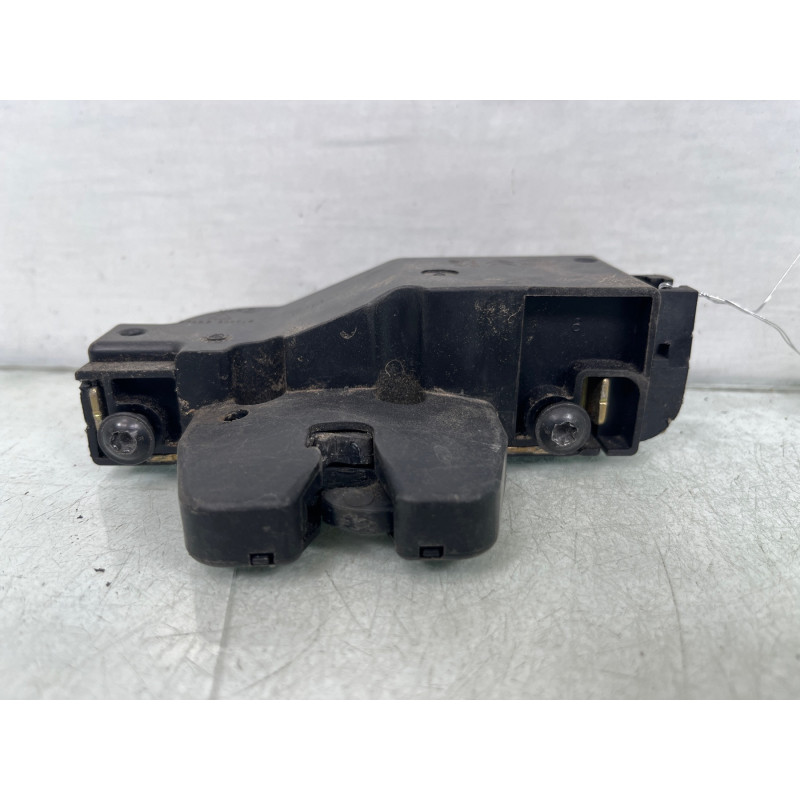 Serrure de hayon CITROEN C4 1 Photo n°3