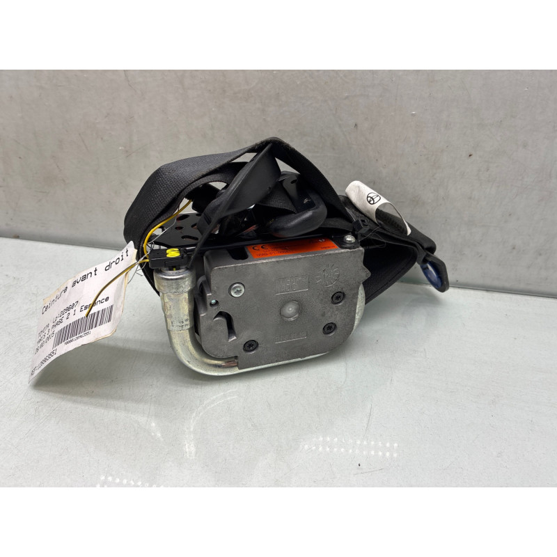 Pretensionneur de ceinture avant droit TOYOTA YARIS 3 Photo n°2