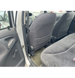Serrure avant gauche TOYOTA YARIS 1