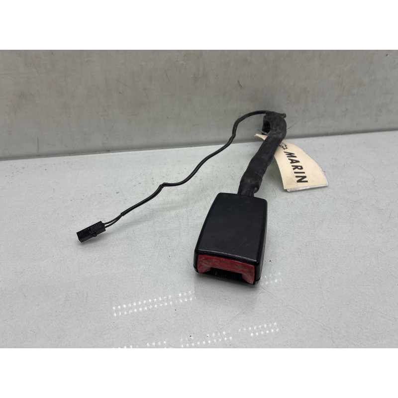 Attache ceinture avant gauche VOLKSWAGEN TOURAN 1 Photo n°2