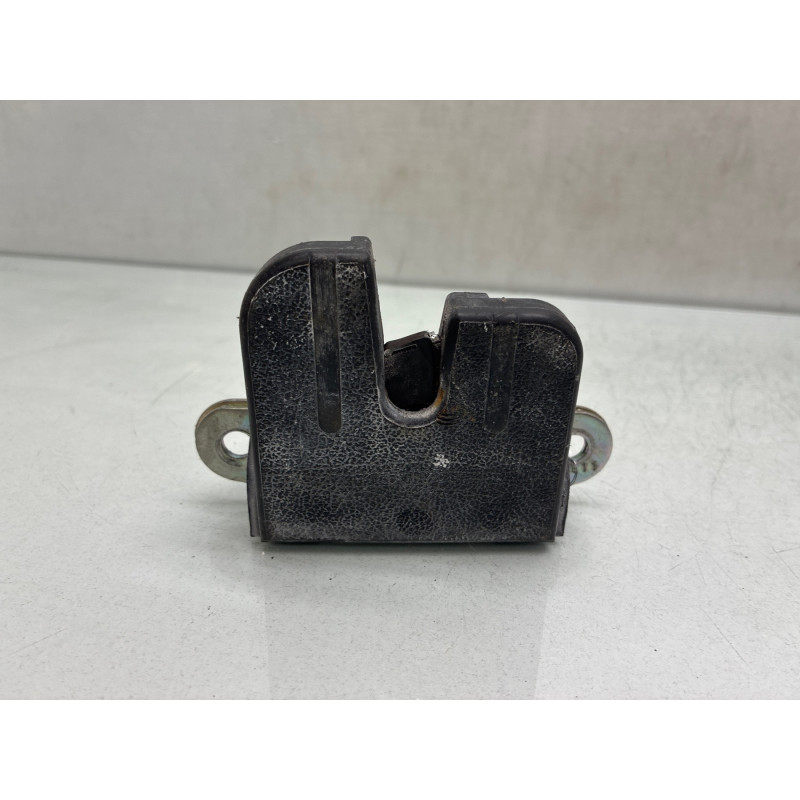 Serrure de hayon VOLKSWAGEN TOURAN 1 Photo n°1