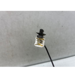 Attache ceinture avant gauche PEUGEOT 307