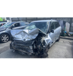 Serrure avant gauche SKODA FABIA 2