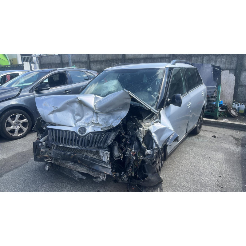 Serrure avant gauche SKODA FABIA 2 Photo n°8