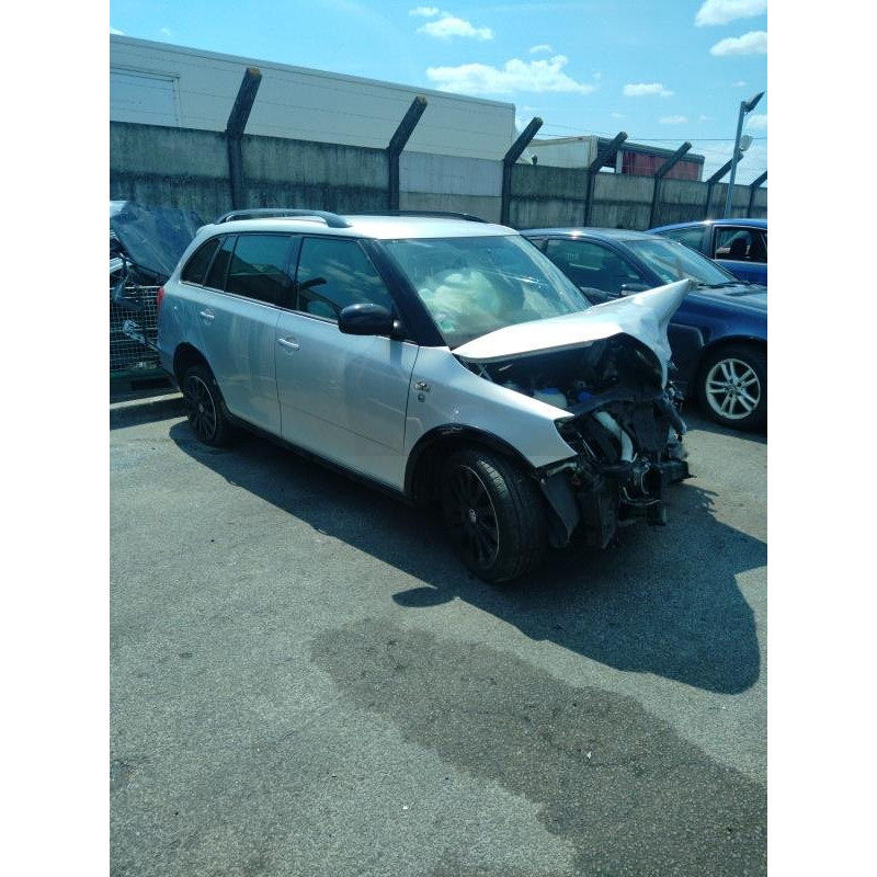 Serrure avant gauche SKODA FABIA 2 Photo n°10