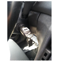 Serrure avant gauche SKODA FABIA 2