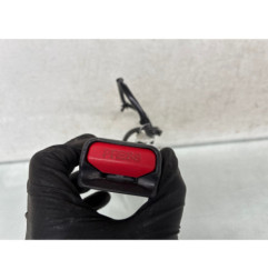 Attache ceinture avant gauche NISSAN JUKE 1