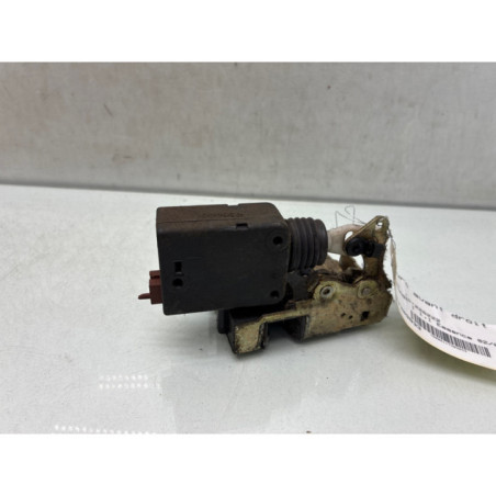 Serrure avant droit CITROEN SAXO