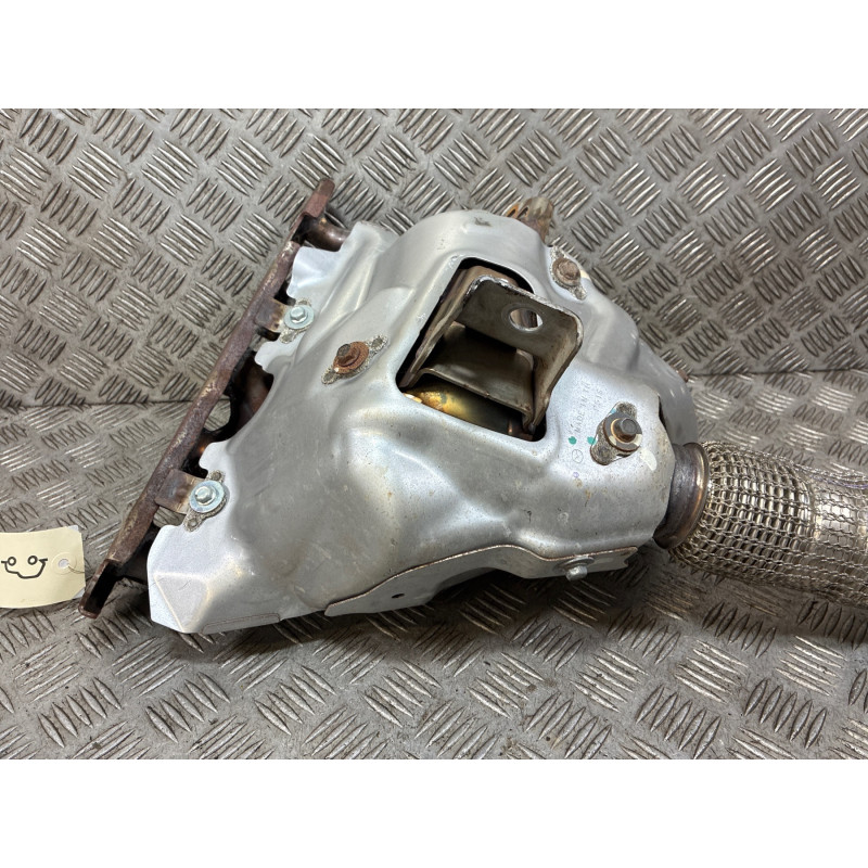 Catalyseur (echappement) MAZDA 2 3 Photo n°3