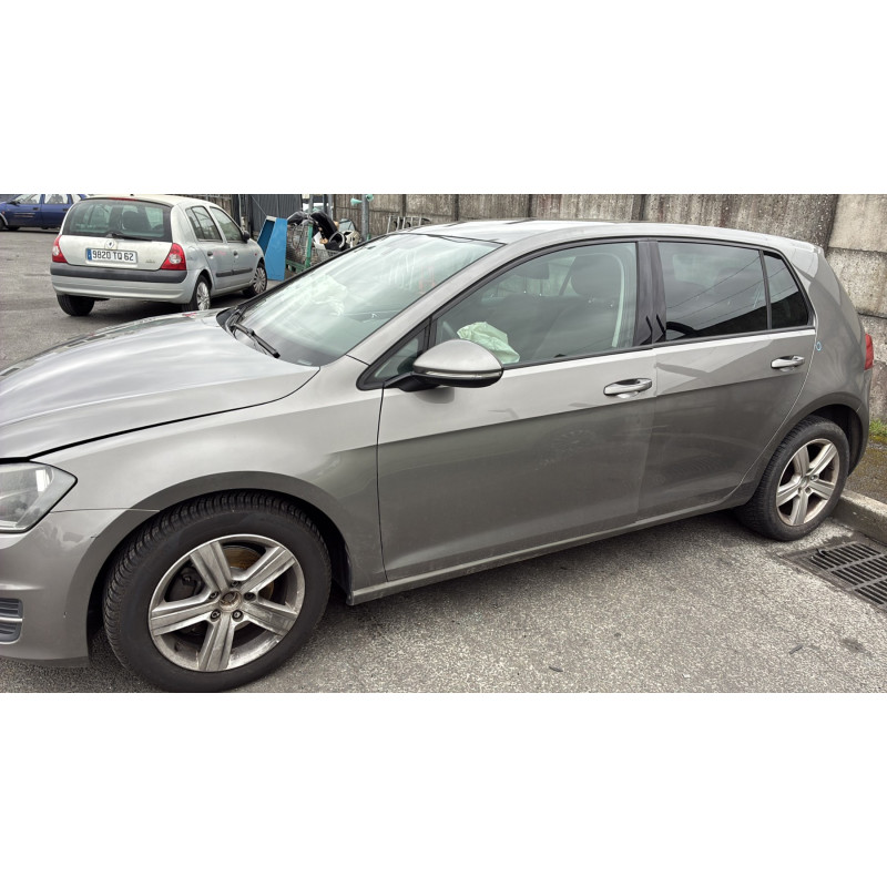 VOLKSWAGEN GOLF 7 PHASE 1 1.2 TSI - 16V TURBO Photo n°8