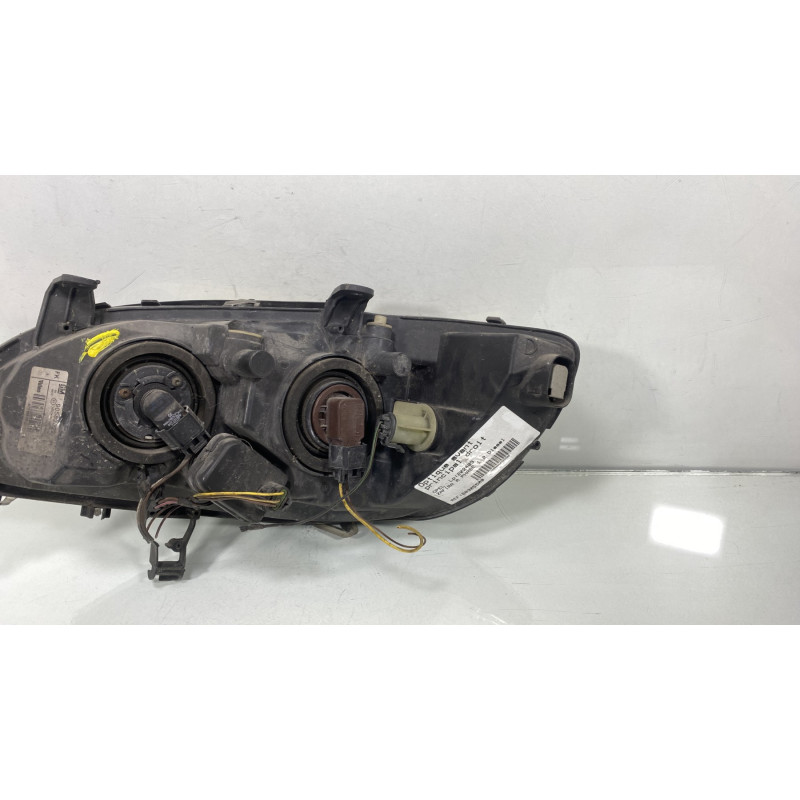 Optique avant principal droit (feux)(phare) OPEL ZAFIRA A Photo n°4
