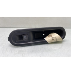 Interrupteur de leve vitre avant droit RENAULT TWINGO 3 Photo n°1