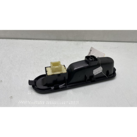 Interrupteur de leve vitre avant droit RENAULT TWINGO 3