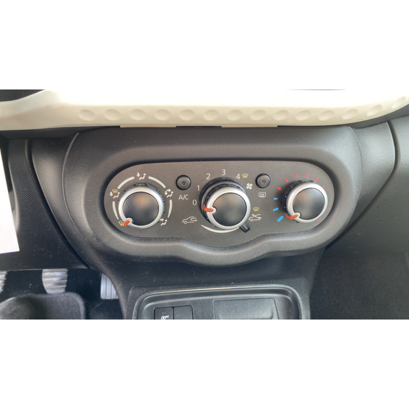 Interrupteur de leve vitre avant droit RENAULT TWINGO 3 Photo n°20