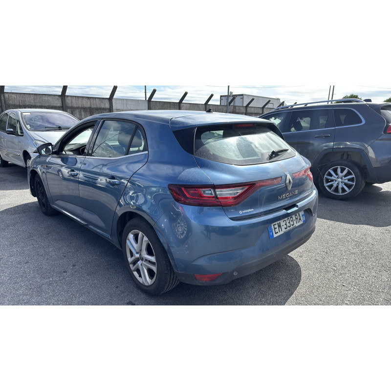 Attache ceinture avant droit RENAULT MEGANE 4 Photo n°8