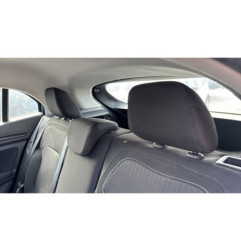 Attache ceinture avant droit RENAULT MEGANE 4