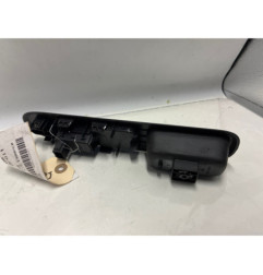 Interrupteur de leve vitre avant droit PEUGEOT 3008 1