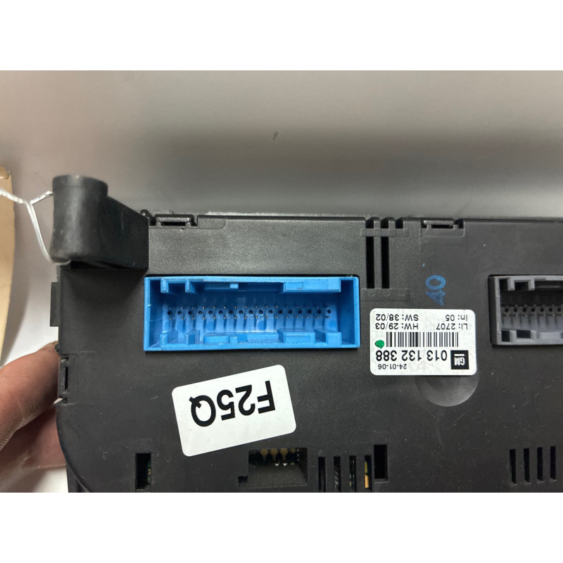 Commande chauffage OPEL MERIVA A Photo n°3