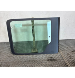 Vitre arriere droit CITROEN BERLINGO 1