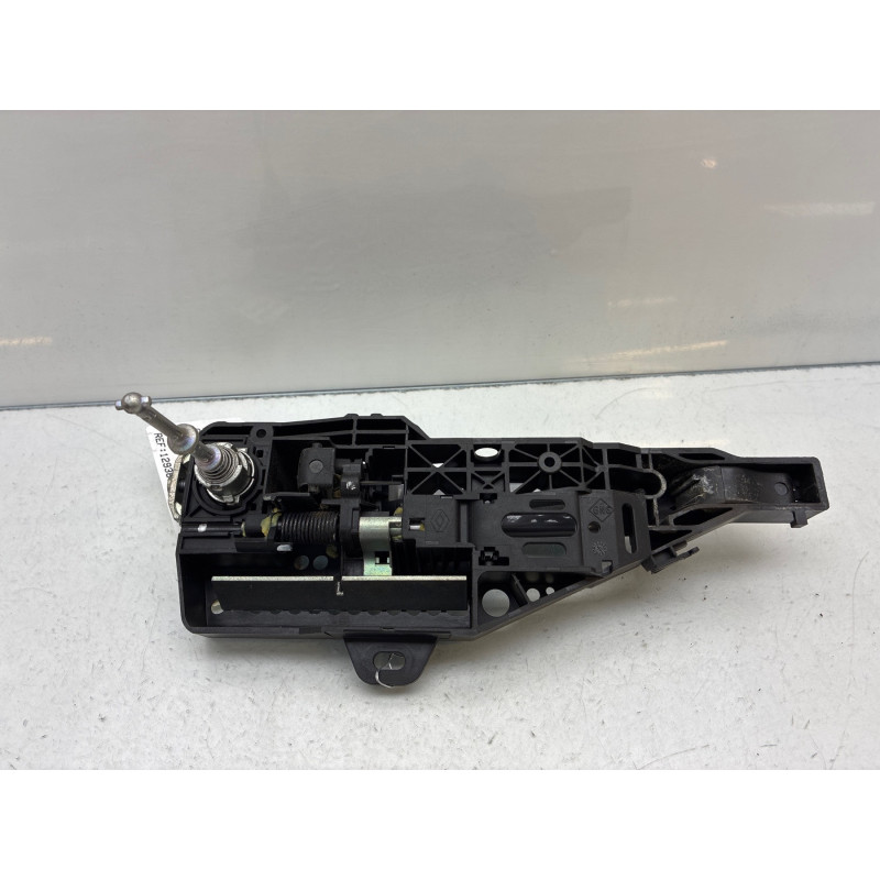 Poignee porte avant gauche RENAULT CLIO 4 Photo n°3