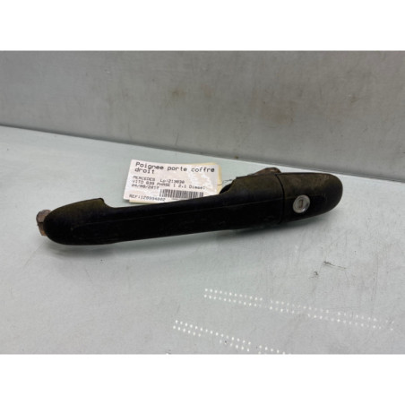 Poignee porte coffre droit MERCEDES VITO 639 Photo n°1