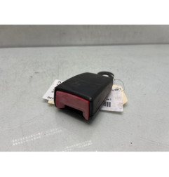 Attache ceinture avant droit MERCEDES VITO 639