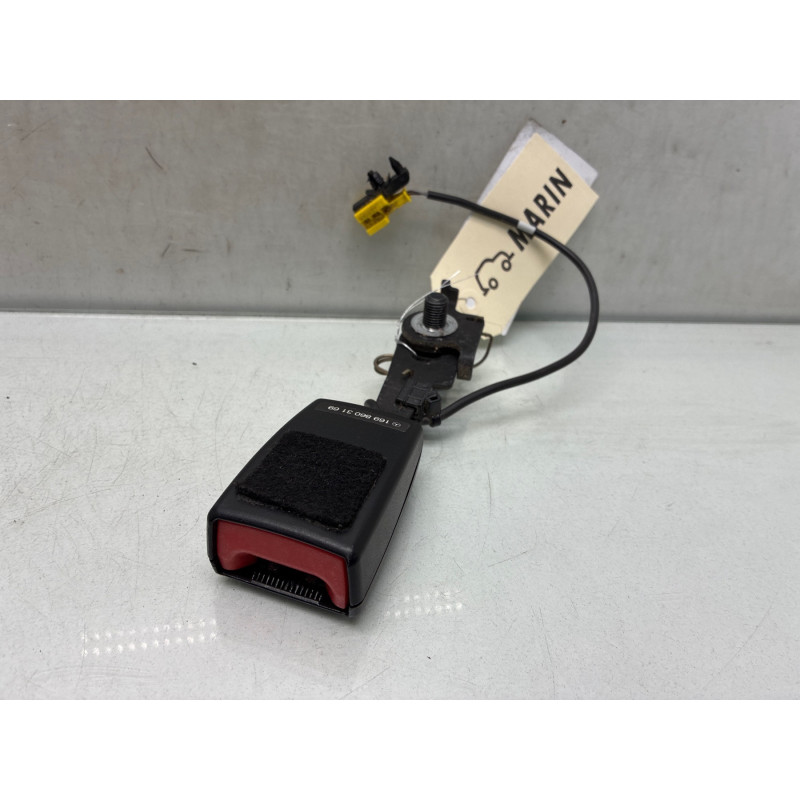 Attache ceinture arriere gauche MERCEDES CLASSE B 245 Photo n°3