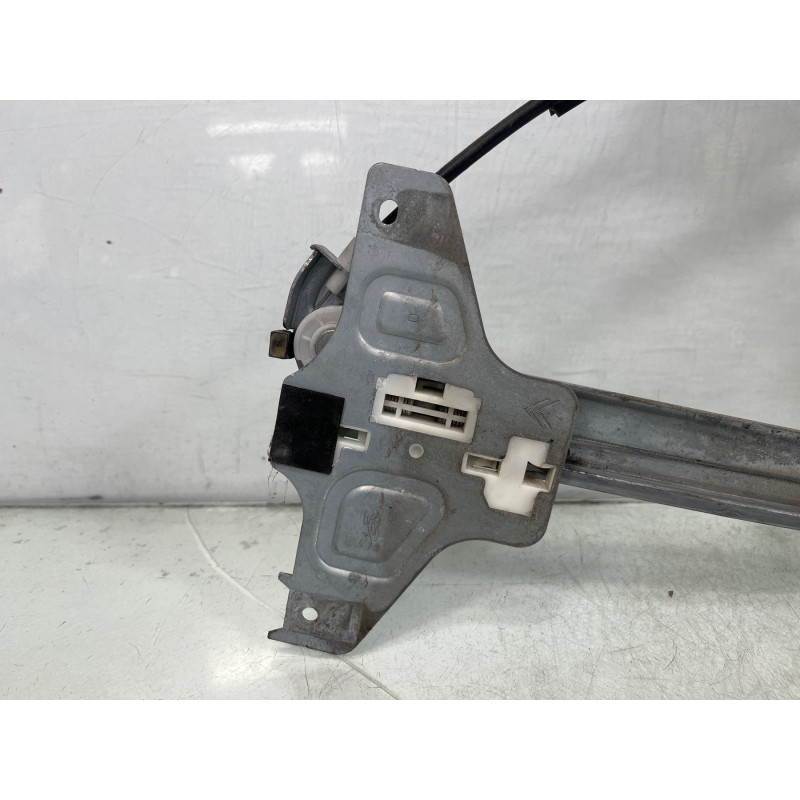 Leve vitre mecanique arriere droit CITROEN C4 1 Photo n°3