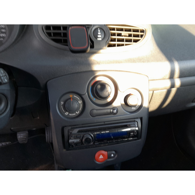 Retroviseur droit RENAULT CLIO 3 Photo n°14