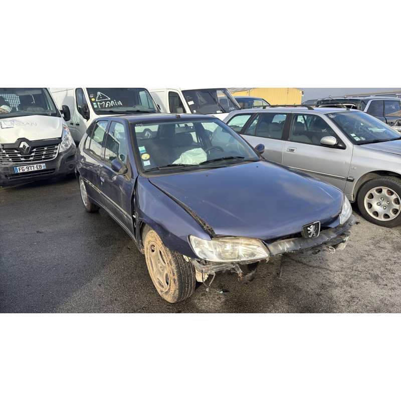 Poignee porte avant gauche PEUGEOT 306 Photo n°6