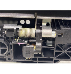 Poignee porte avant droit RENAULT CLIO 4