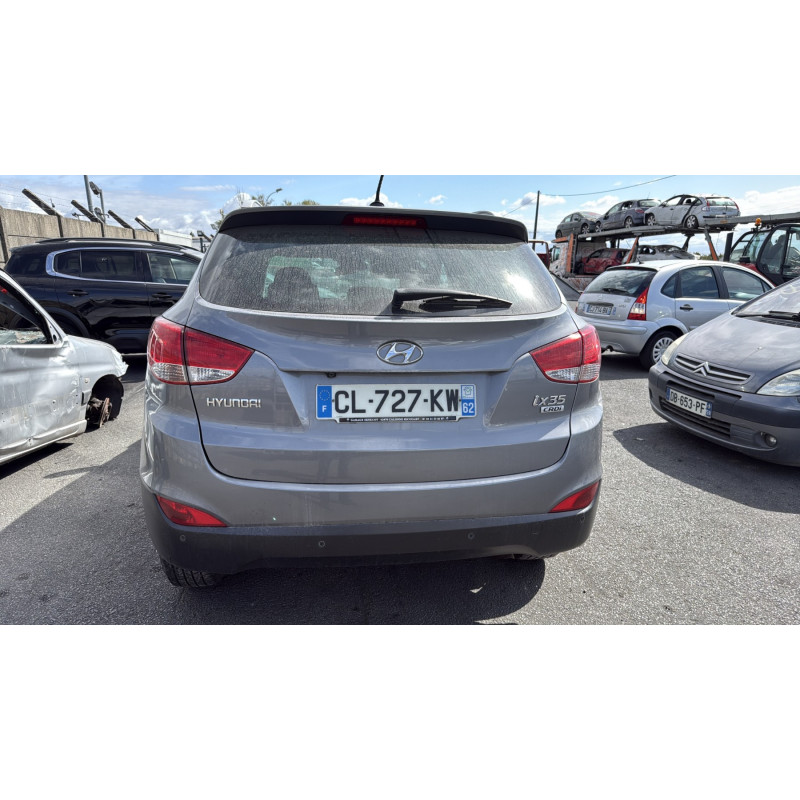 Anti brouillard arriere gauche HYUNDAI IX 35 Photo n°8