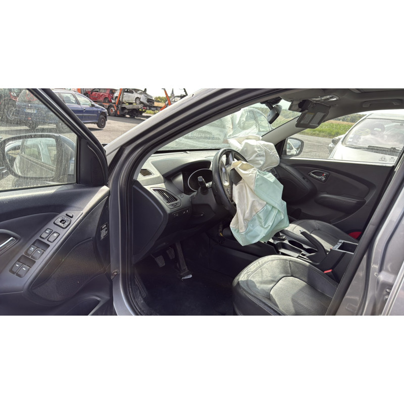 Anti brouillard arriere gauche HYUNDAI IX 35 Photo n°13