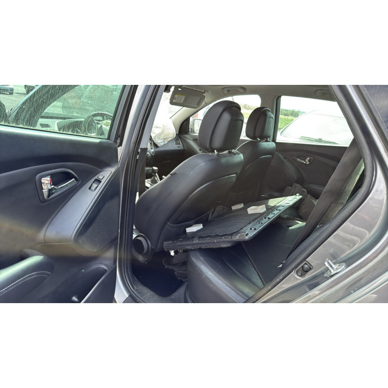Anti brouillard arriere gauche HYUNDAI IX 35 Photo n°14