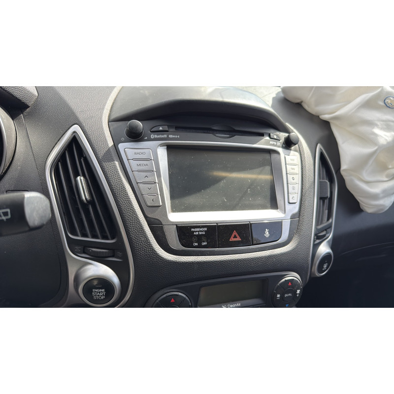 Anti brouillard arriere gauche HYUNDAI IX 35 Photo n°19