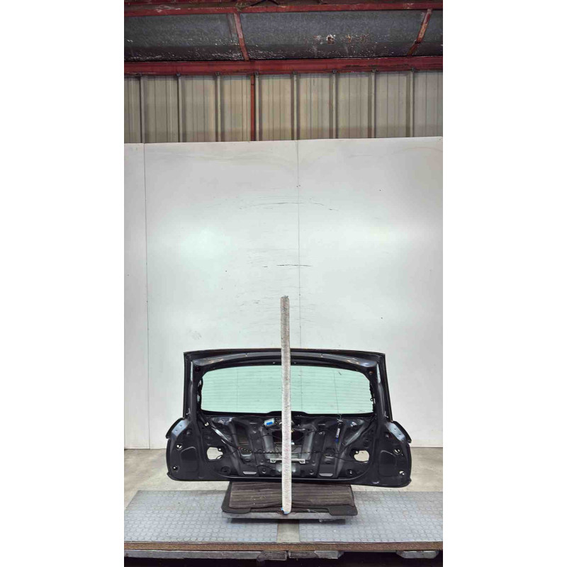 Malle/Hayon arriere AUDI A1 1 Photo n°2