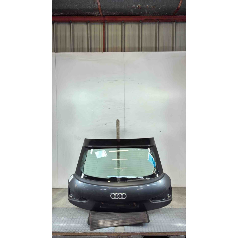 Malle/Hayon arriere AUDI A1 1 Photo n°3