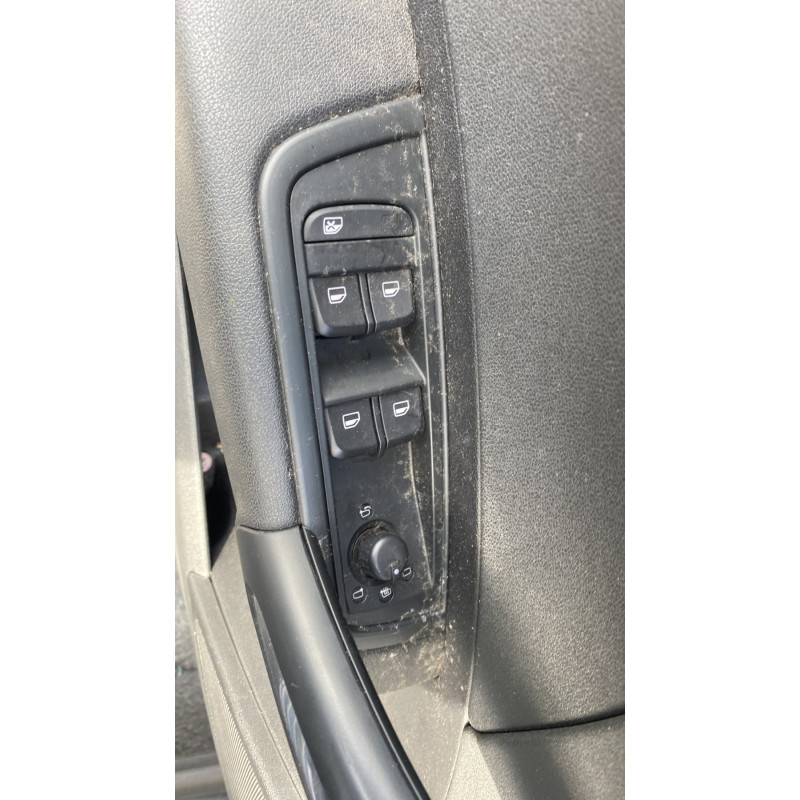 Poignee porte avant gauche AUDI A1 1 Photo n°13
