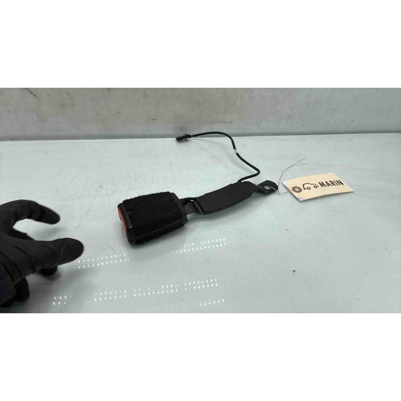Attache ceinture avant gauche AUDI A1 1 Photo n°3