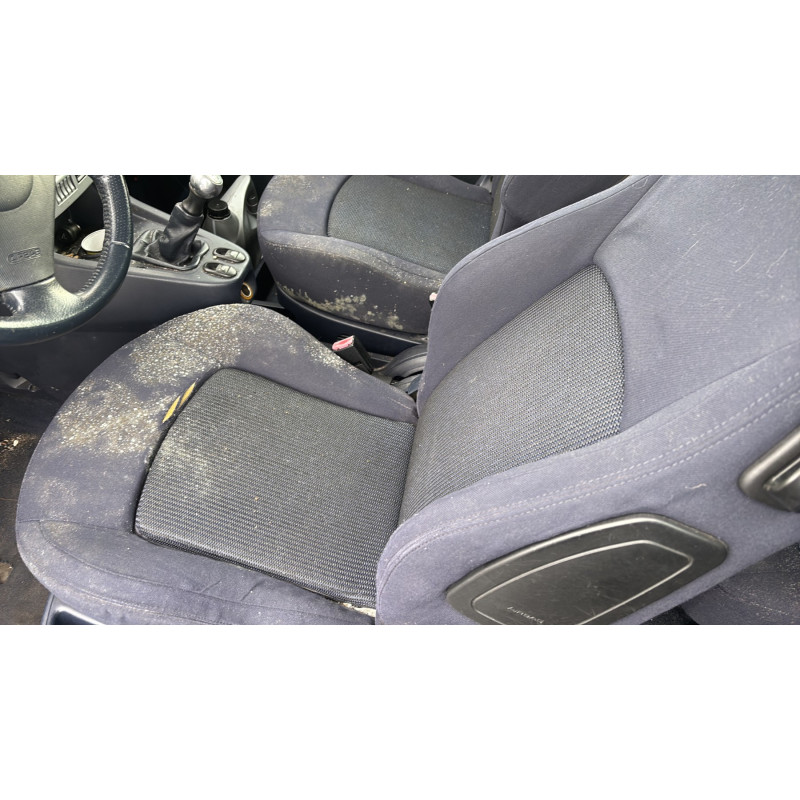 Cremaillere assistee PEUGEOT 1007 Photo n°18