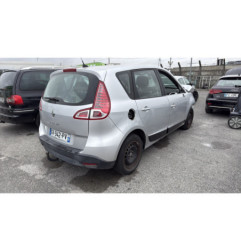 Poignee porte arriere gauche RENAULT SCENIC 3