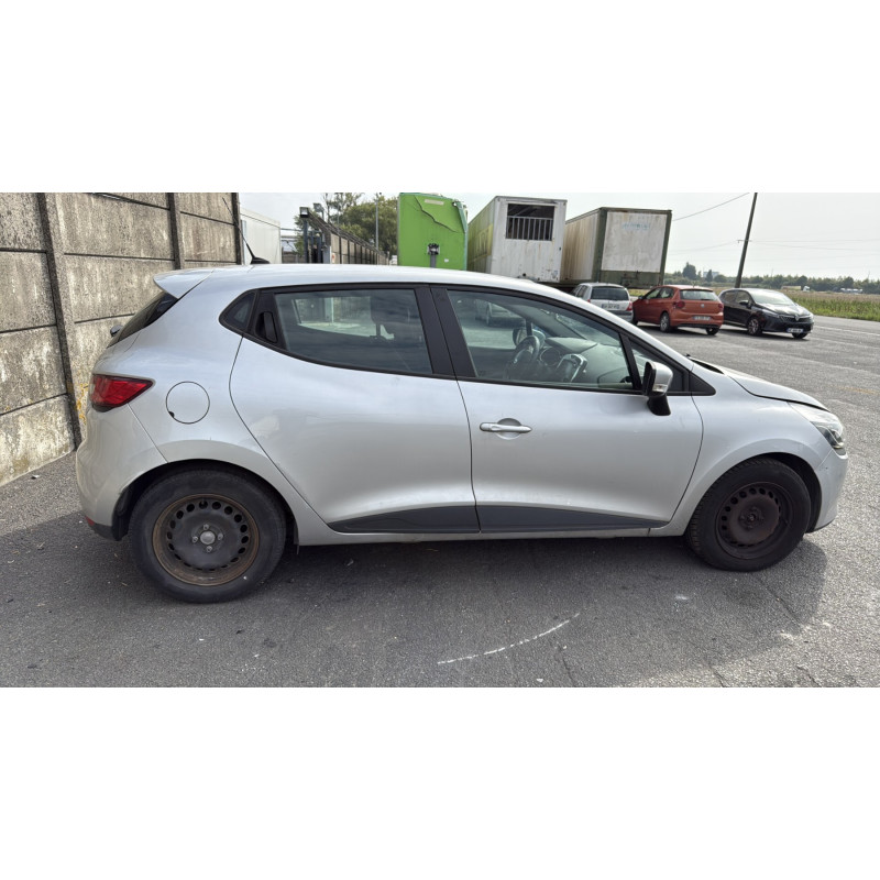 Poignee porte avant gauche RENAULT CLIO 4 Photo n°11