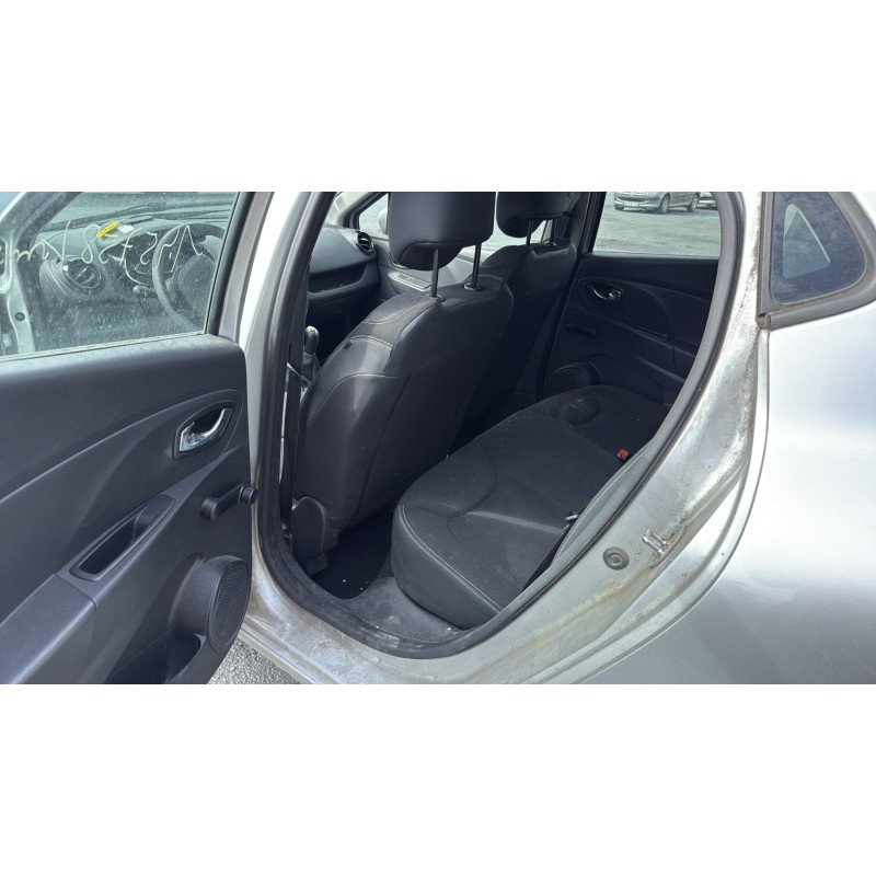 Poignee porte avant gauche RENAULT CLIO 4 Photo n°16