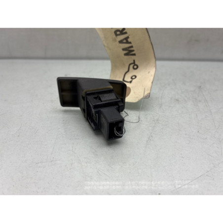 Bouton de warning SUZUKI SWIFT 3 Photo n°1