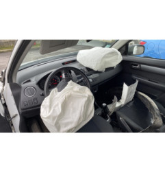 Bouton de warning SUZUKI SWIFT 3