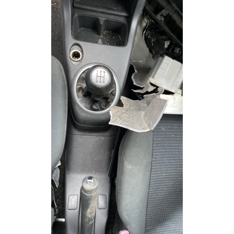 Bouton de warning SUZUKI SWIFT 3 Photo n°19